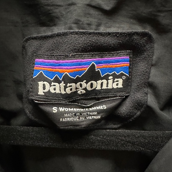 Patagonia Women's Radalie Parka, Black, Size S - Picture 7 of 7